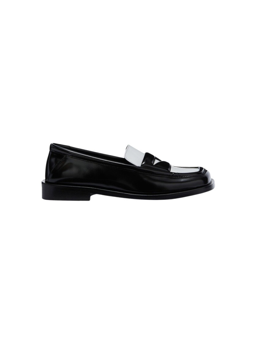 Shop Attico The Amanda College 20 Mm Loafer Black And White
