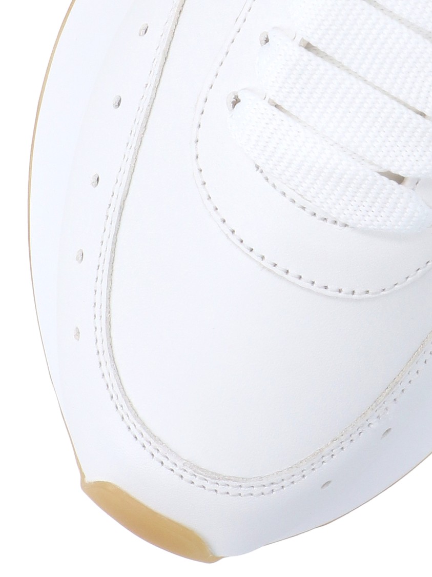 Alexander Mcqueen Sprint Runner Lace-up Sneakers In White