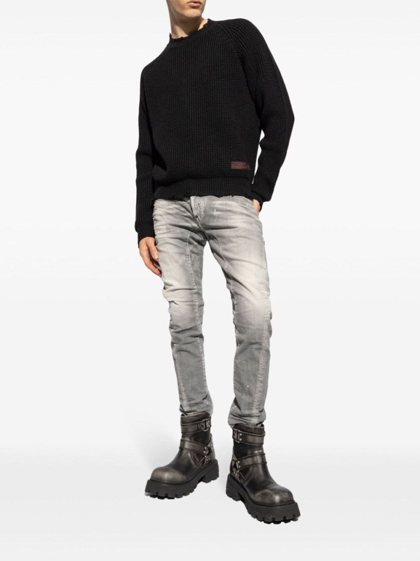 Dsquared2 Textured Knit Sweater With Raw Hem And Distressed Detailing In Black