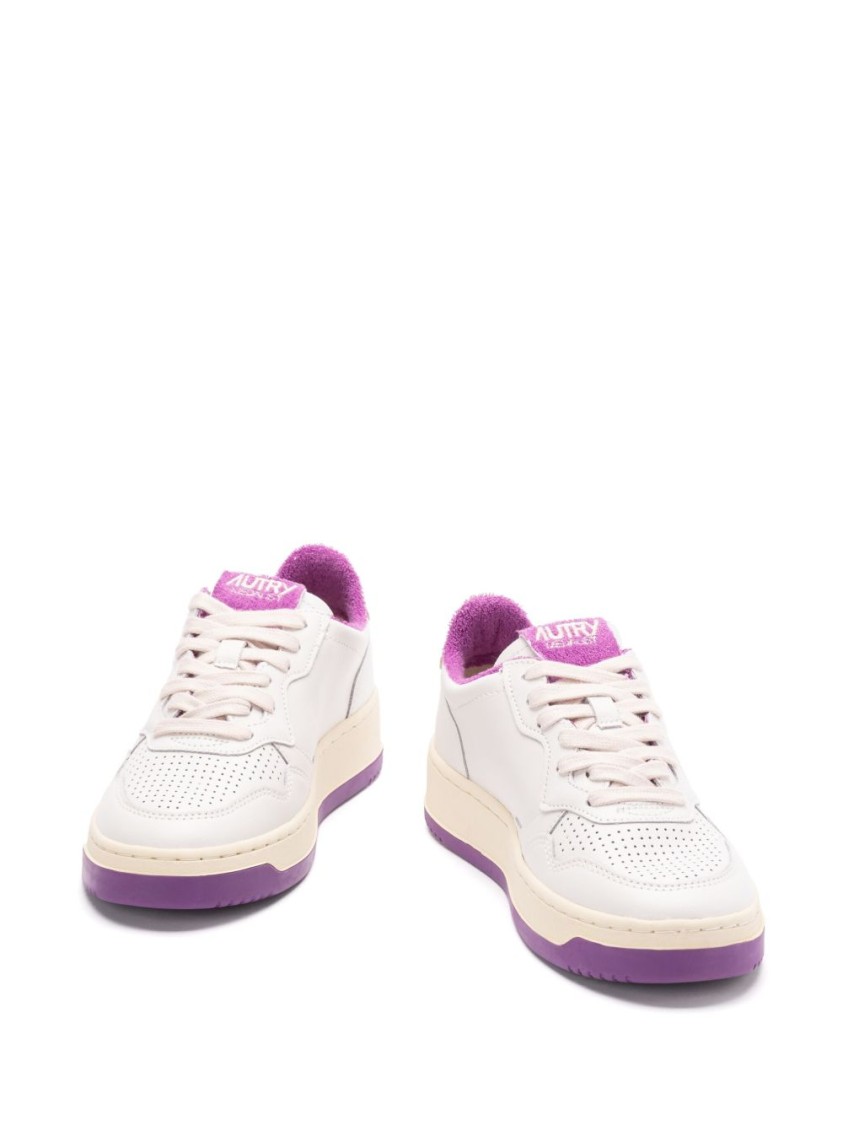 Autry White Medalist Trainers In Neutrals