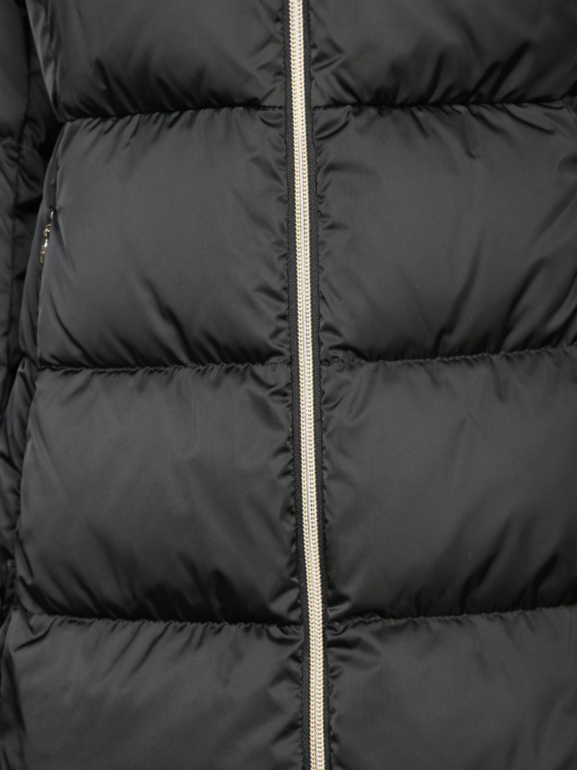 Herno Down Coat With Adjustable Waist And Silhouette In Black