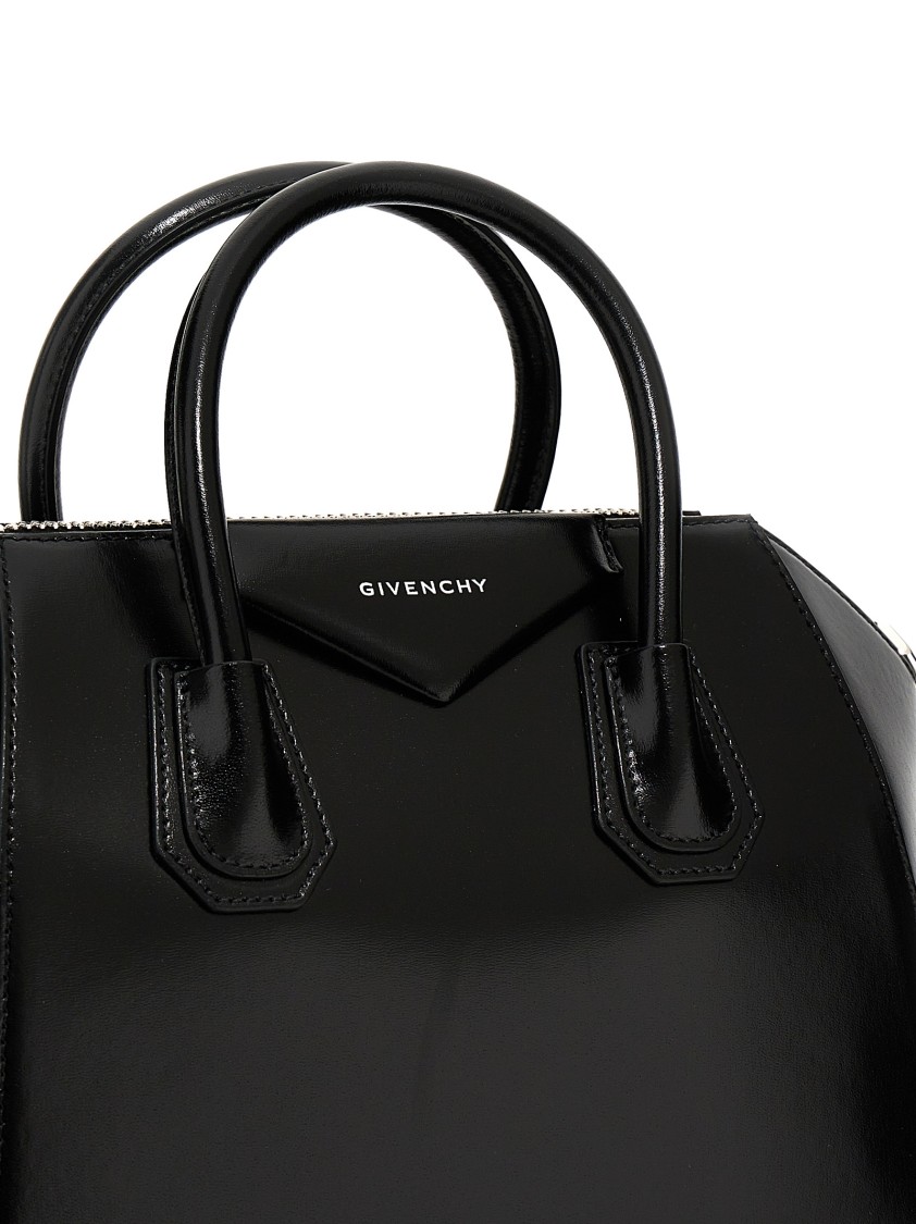 Givenchy Women Black Antigona Small Handbag In Black