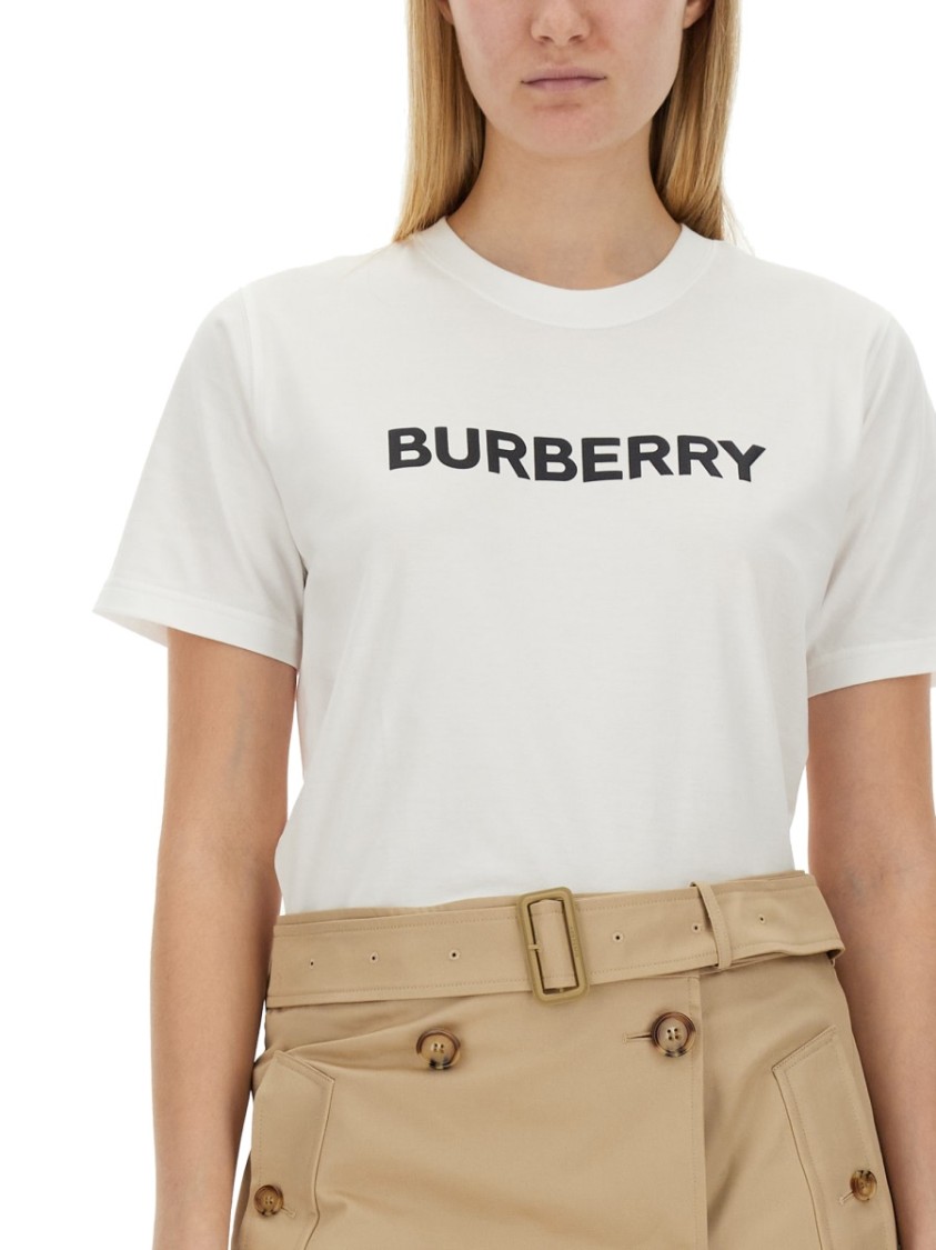 Burberry Women T-shirt Con Logo In White