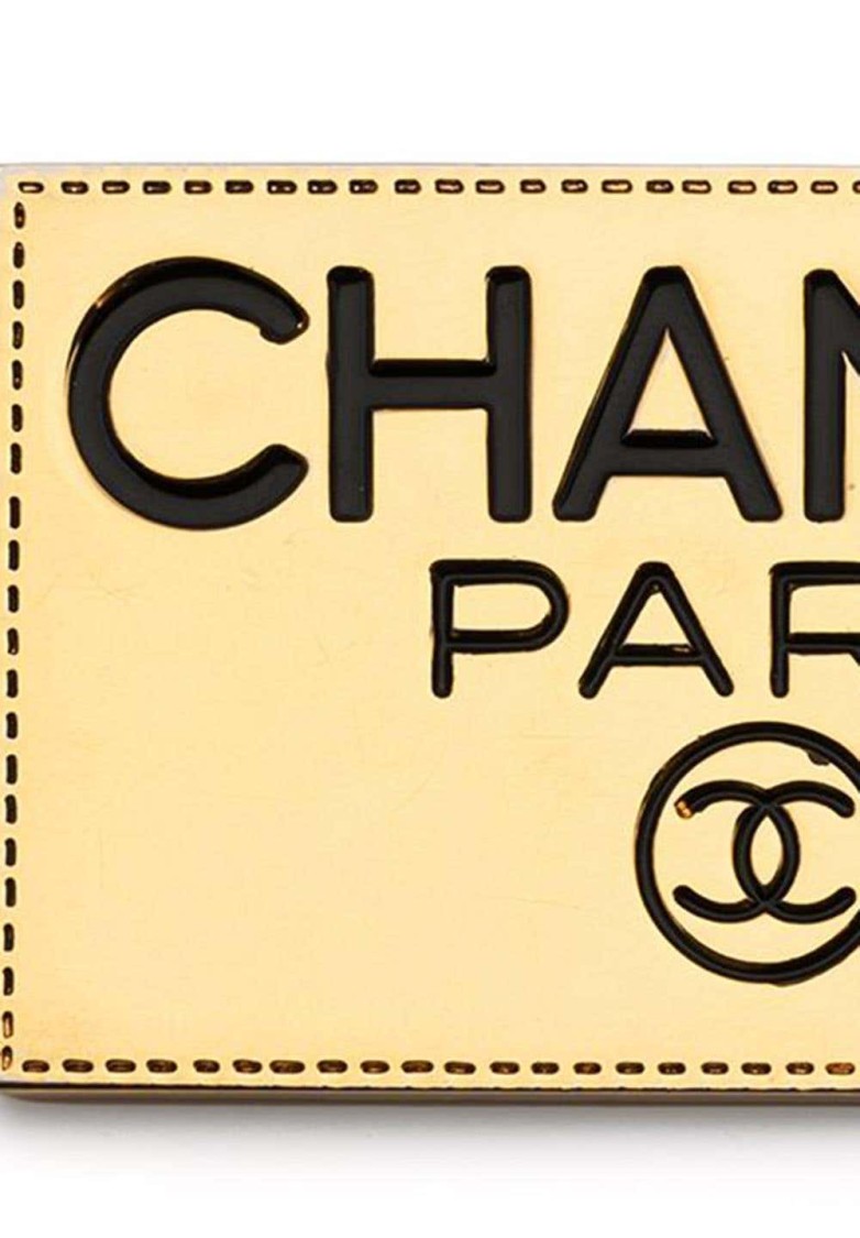 Pre-owned Chanel Gold-plated Logo-engraved Plate Brooch