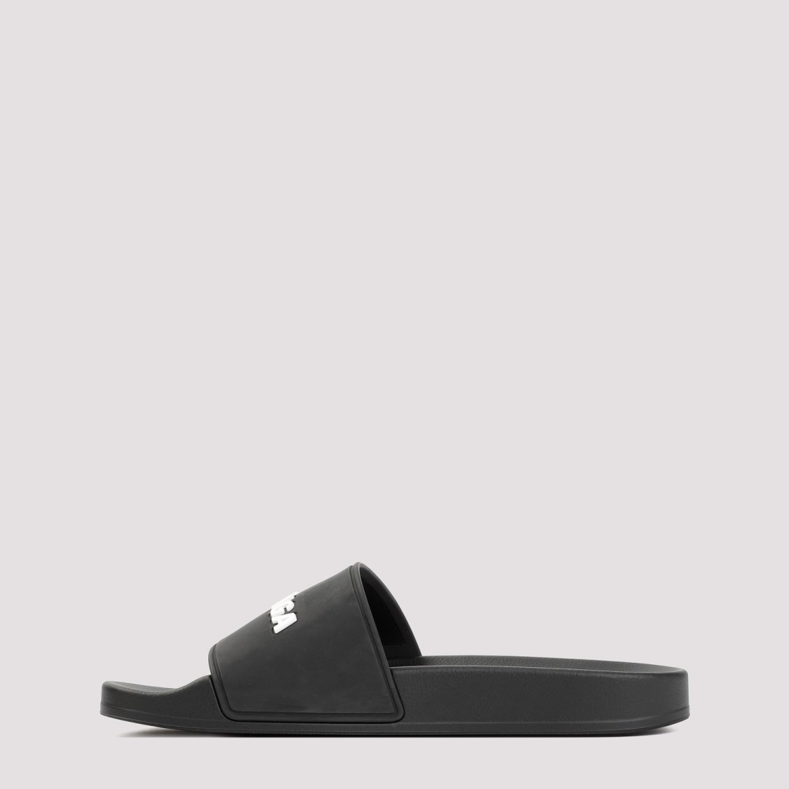Shop Balenciaga Rubber Pool Slides In Black