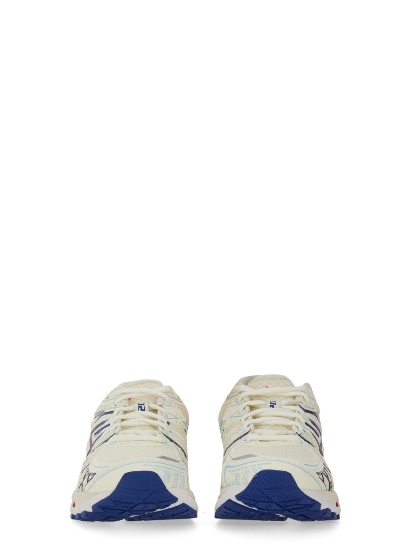 Asics Round Toe Low-top Sneakers In Neutrals