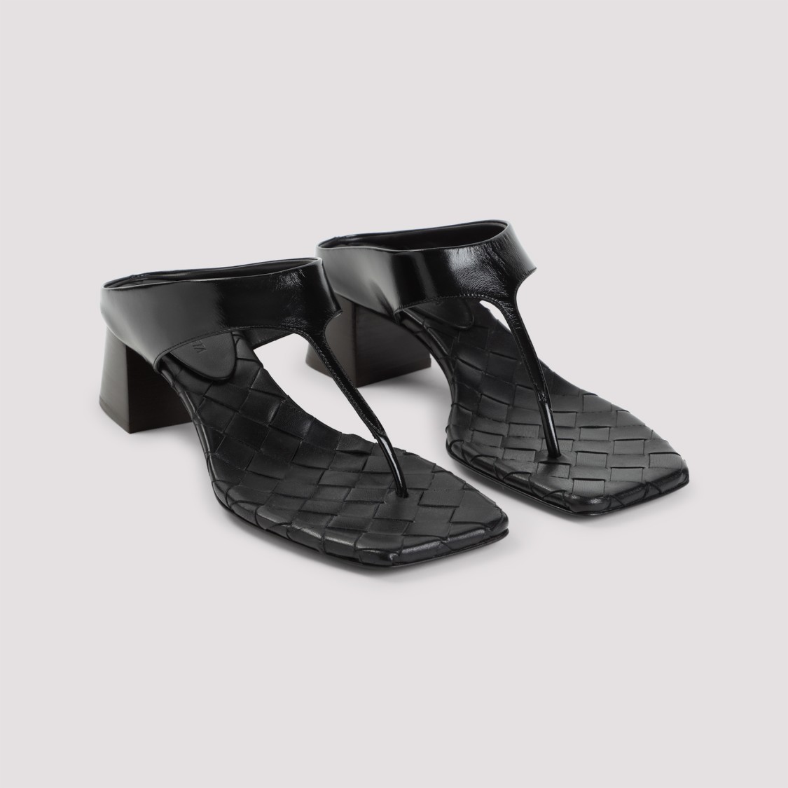 Bottega Veneta Sandals In Black