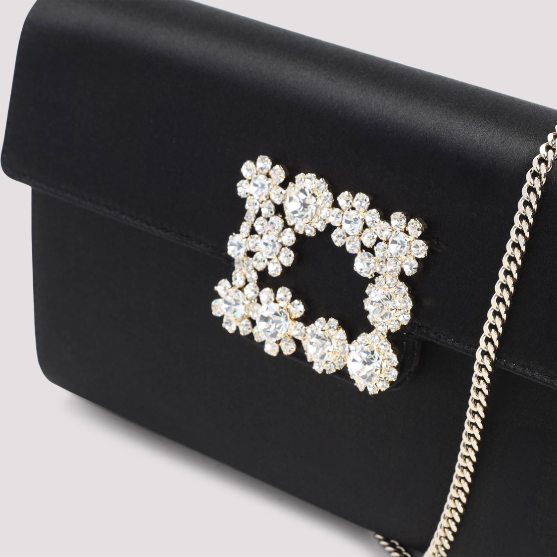 Roger Vivier Envelope Flap Flower Buckle Handbag In Black