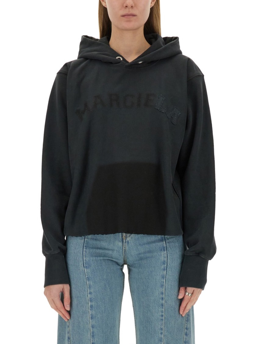 Maison Margiela Embroidered Logo Jersey Cropped Hoodie In Black