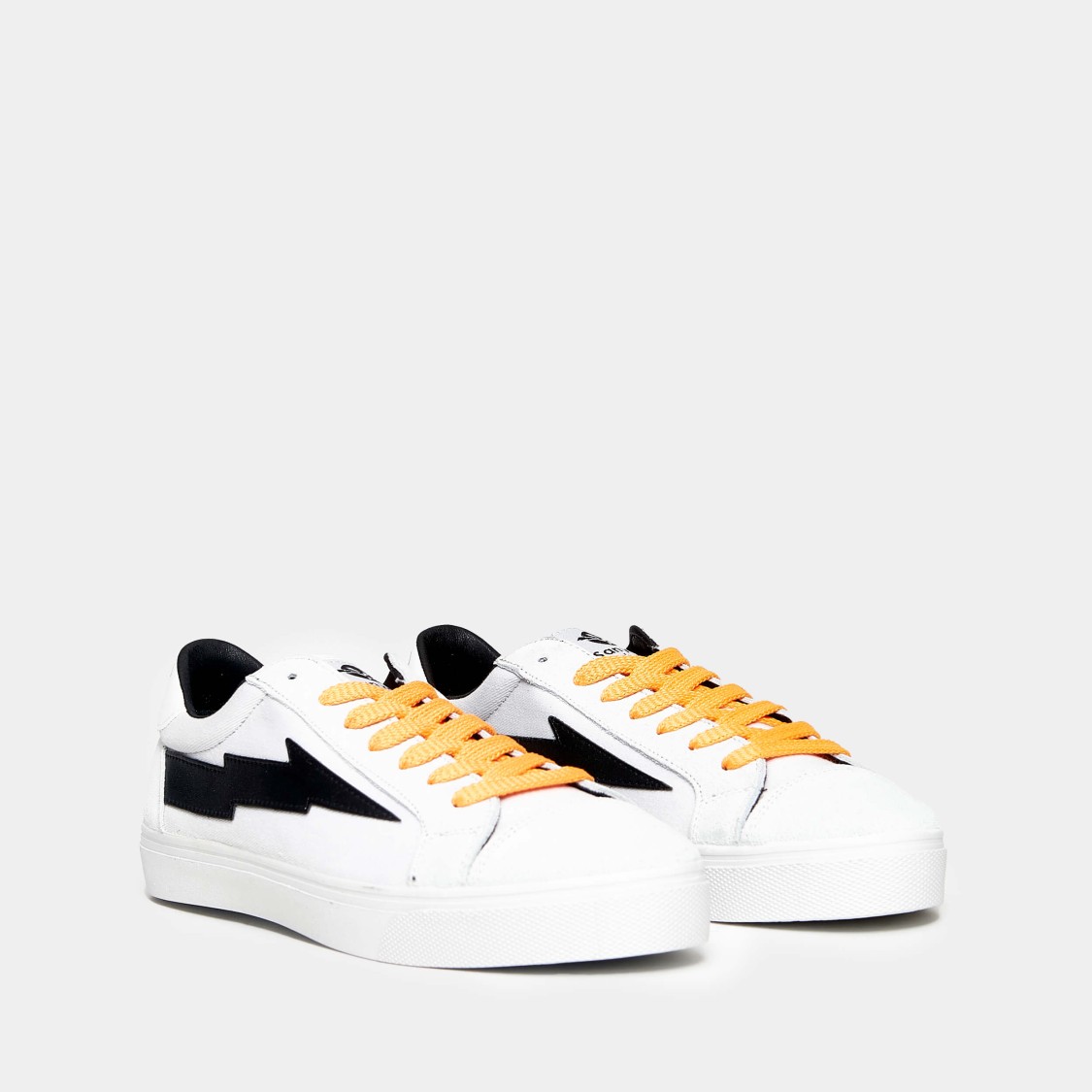 Sanyako Sneaker In White Cotton And Suede With Box Sole