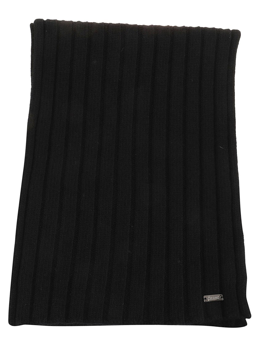 Herno Scarf Made Of Pure Carded Wool Yarn In Black