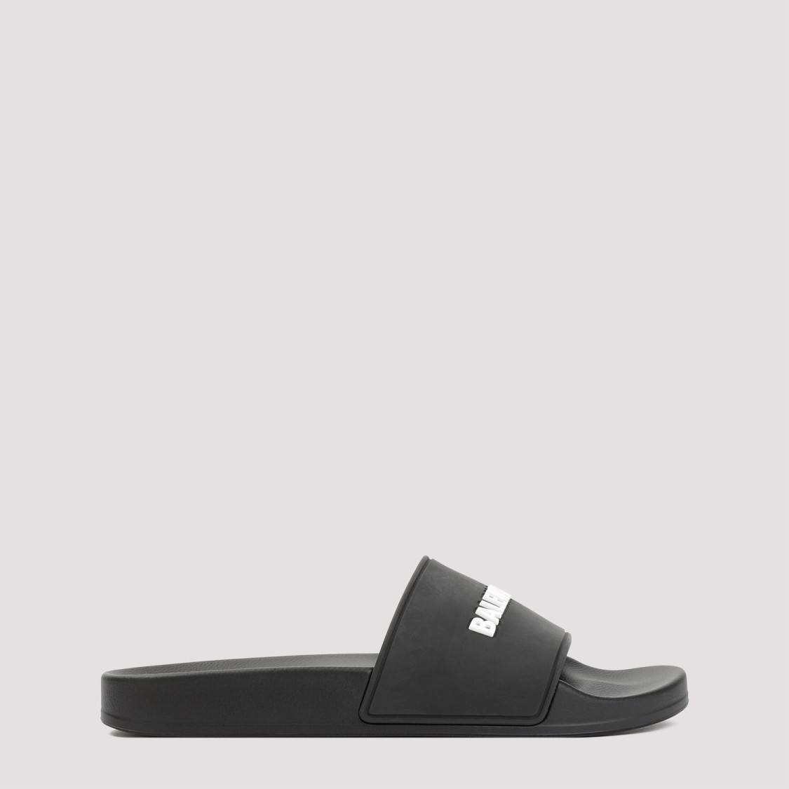 Shop Balenciaga Rubber Pool Slides In Black