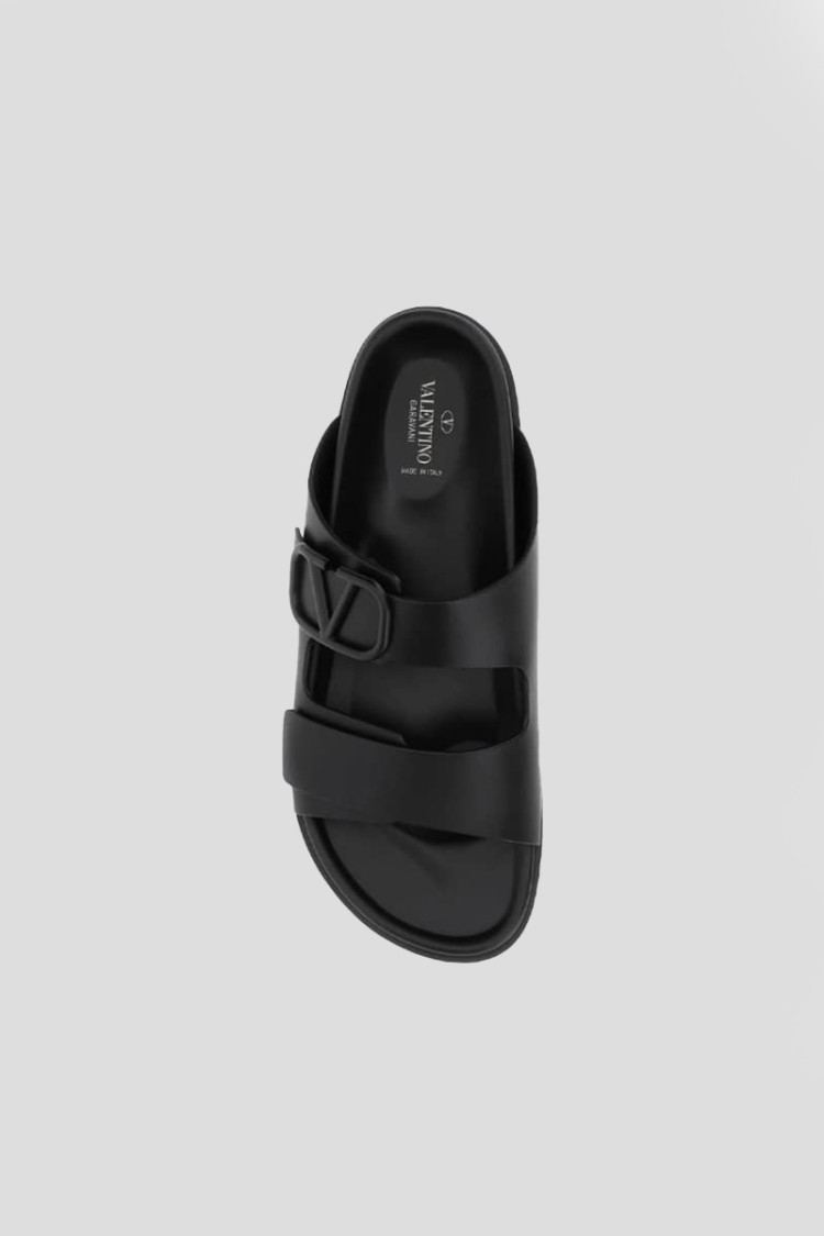 Valentino V Logo Slide