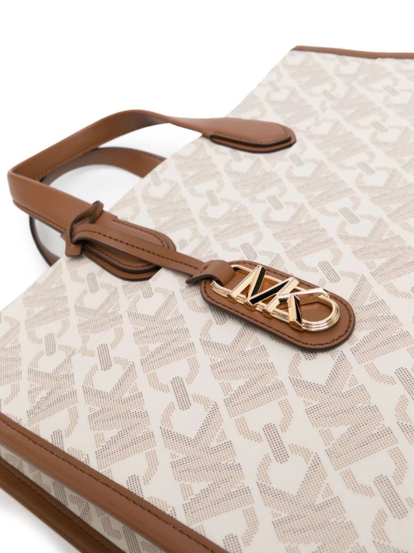 Michael Kors Large Grab Tote In Neutral