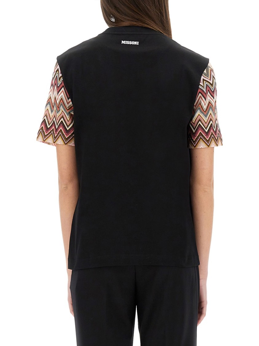 Missoni T-shirt Nera Con Maniche In Maglia Zig Zag In Black