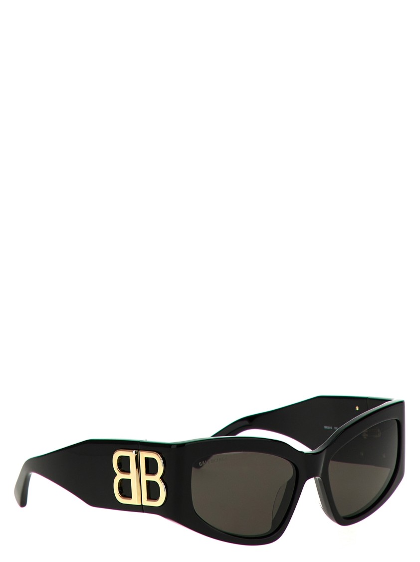 Balenciaga Bossy Cat Sunglasses In Gray