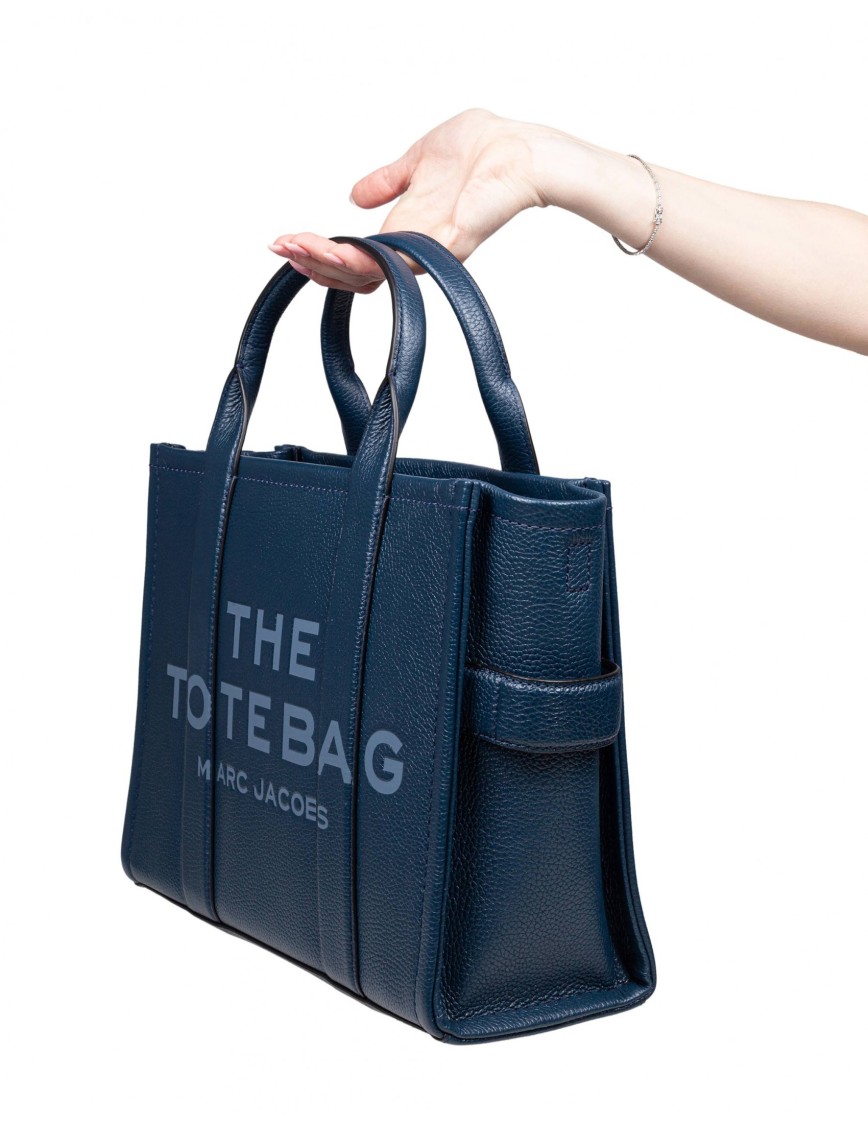Shop Marc Jacobs Medium Tote Bag In Blue Leather