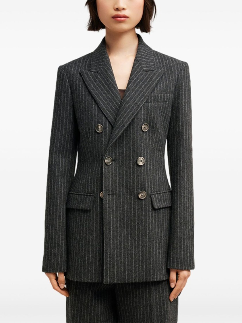 Ami Alexandre Mattiussi Tailored Jacket With Double-breasted Button Detailing In Black
