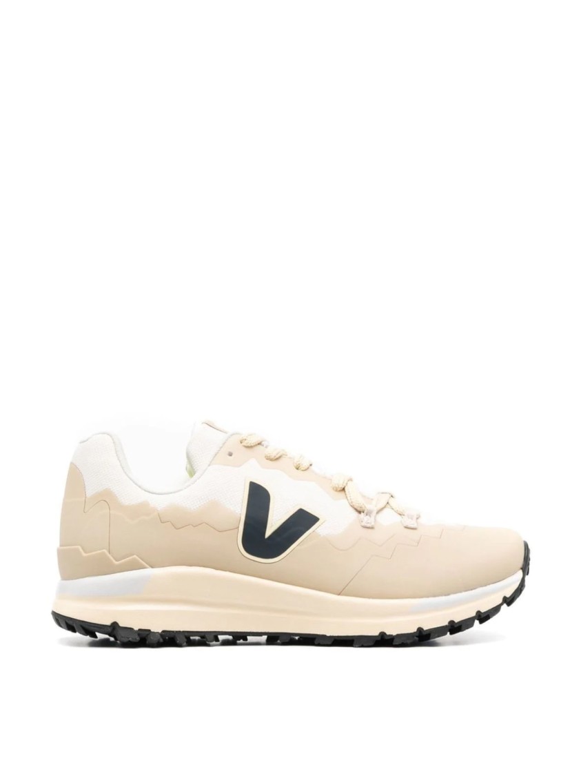 Veja Fitz Roy Trek-shell Sneakers In Neutral