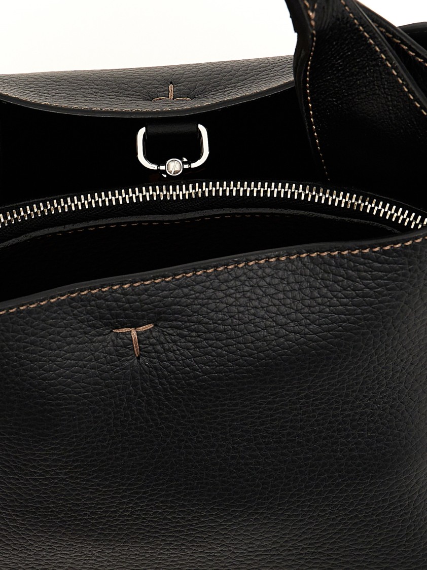 Tod's Structured Textured Leather Shoulder Bag In Black