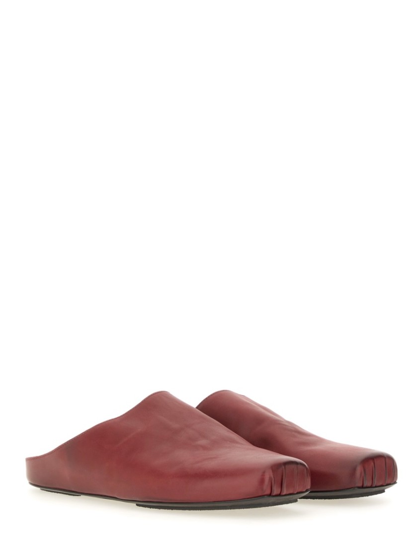 Shop Uma Wang Ballet Slippers In Burgundy