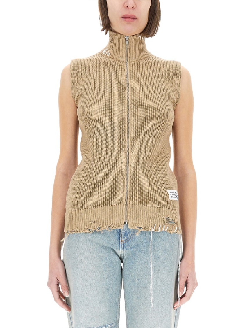 Mm6 Maison Margiela Mm6 By Maison Margiela High Collar Knitted Vest In Neutrals