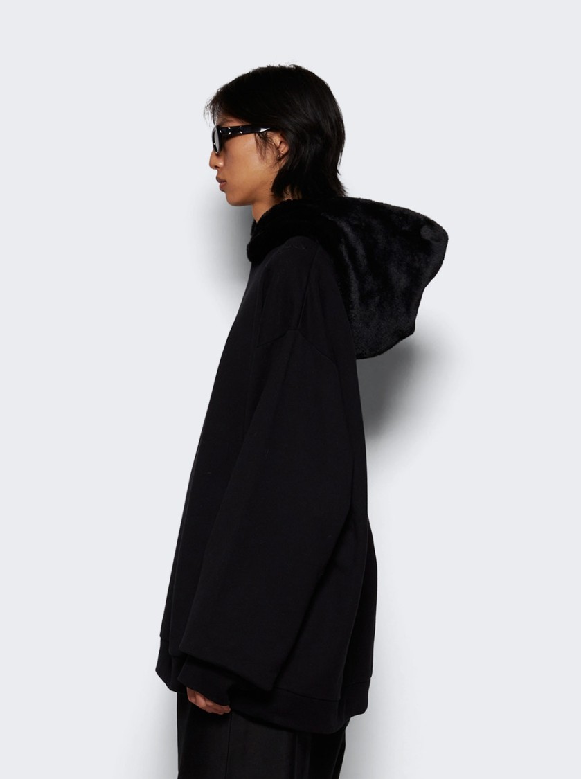 Shop Marni Oversized Black Sweatshirt With Faux Fur-lined Hood