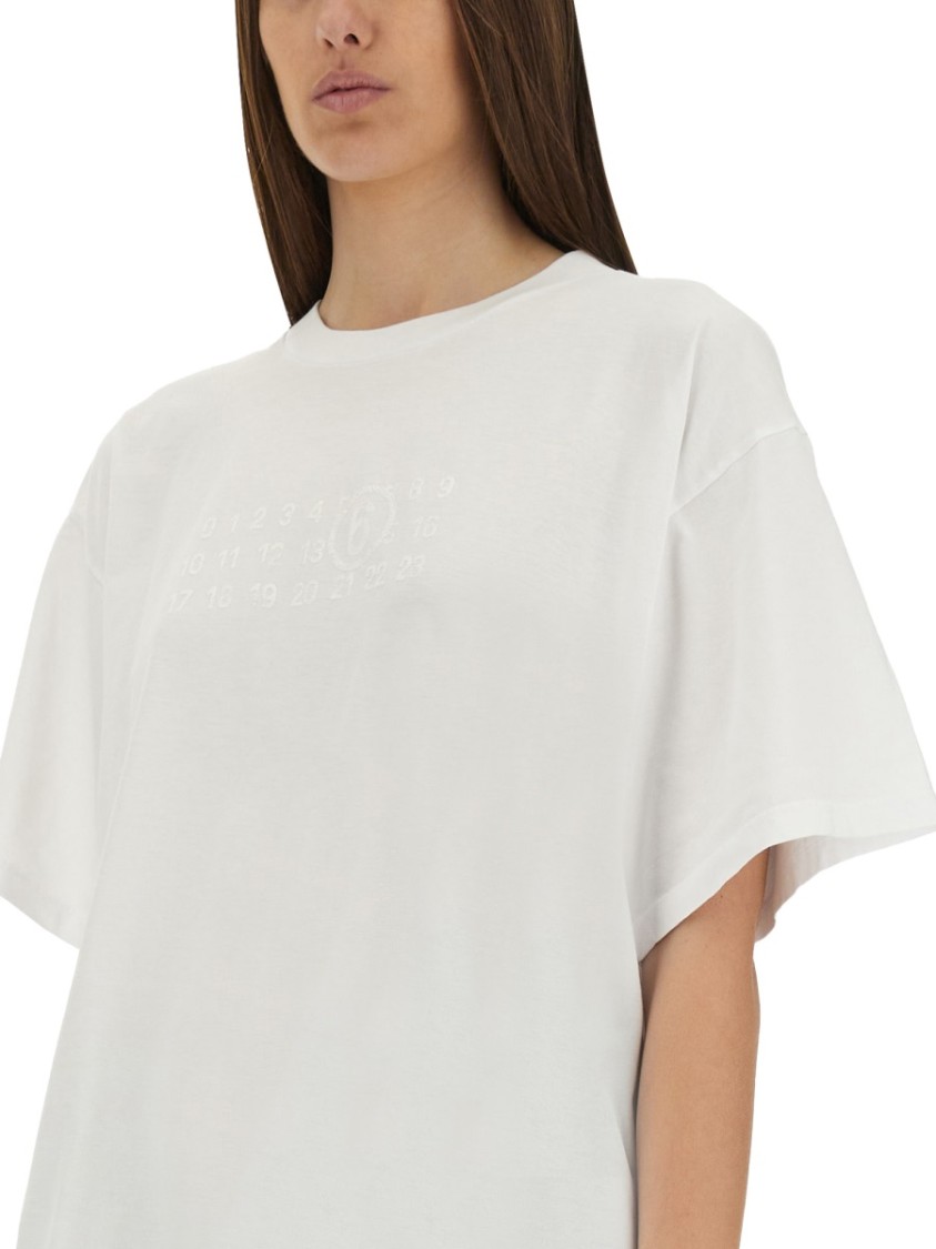 Mm6 Maison Margiela Mm6 By Maison Margiela Oversized Cotton T-shirt With Logo Detail In White