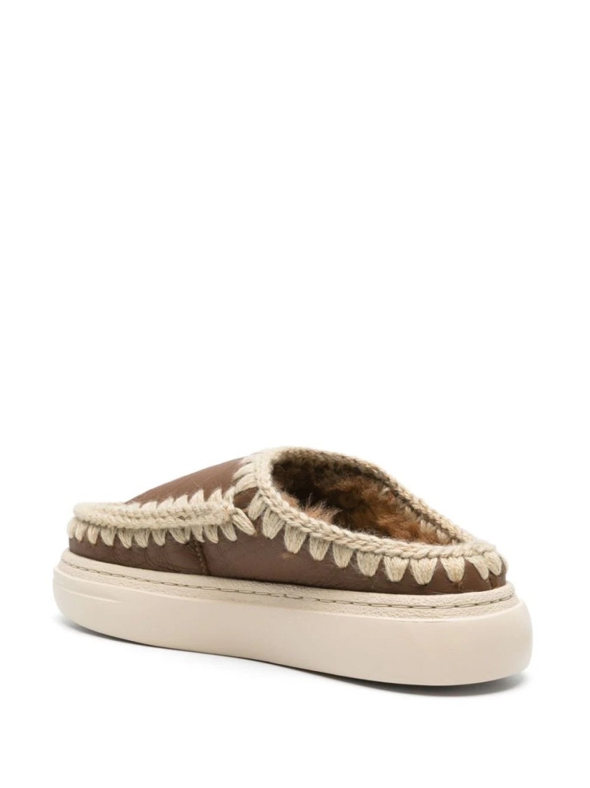Mou Eskimo Bold Clog In Brown