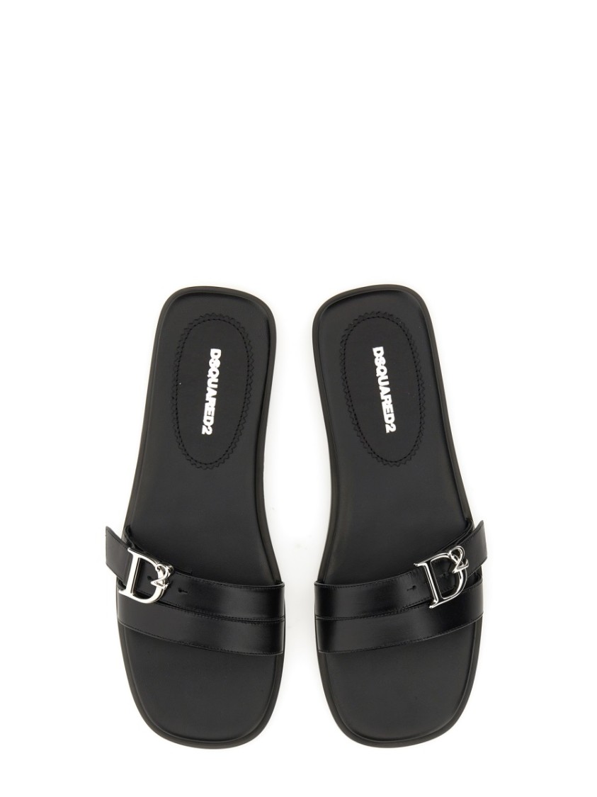 Dsquared2 D2 Statement Sandals In Black