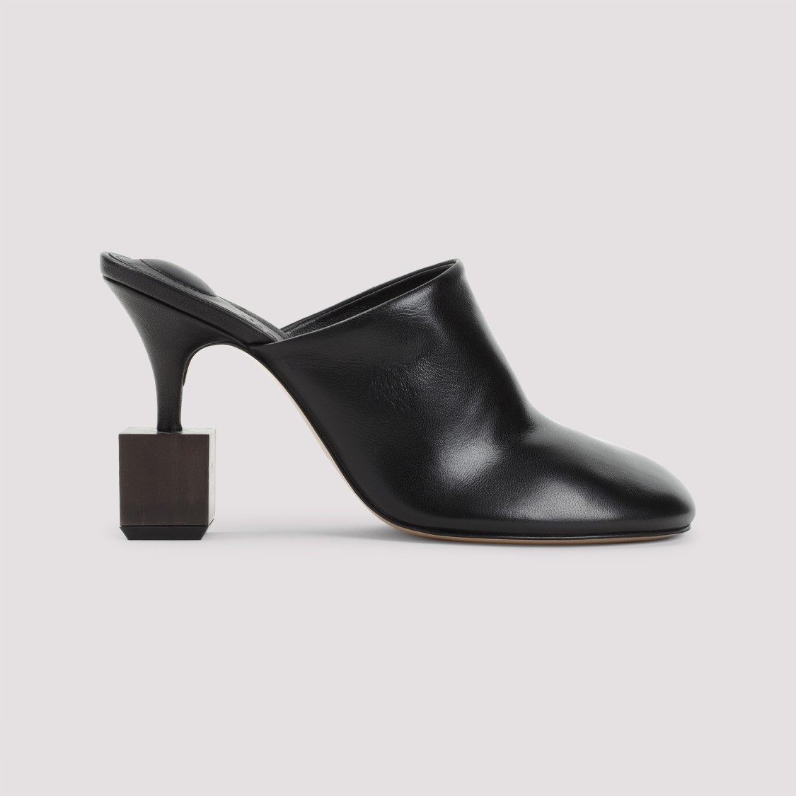 Shop Jacquemus Bisou Mules In Black
