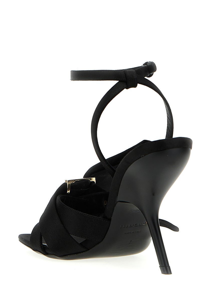 Ferragamo 'helena' Sandals In Black