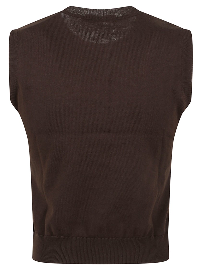 Charlott Fitted Round Neck Top With Ribbed Hem In Brown