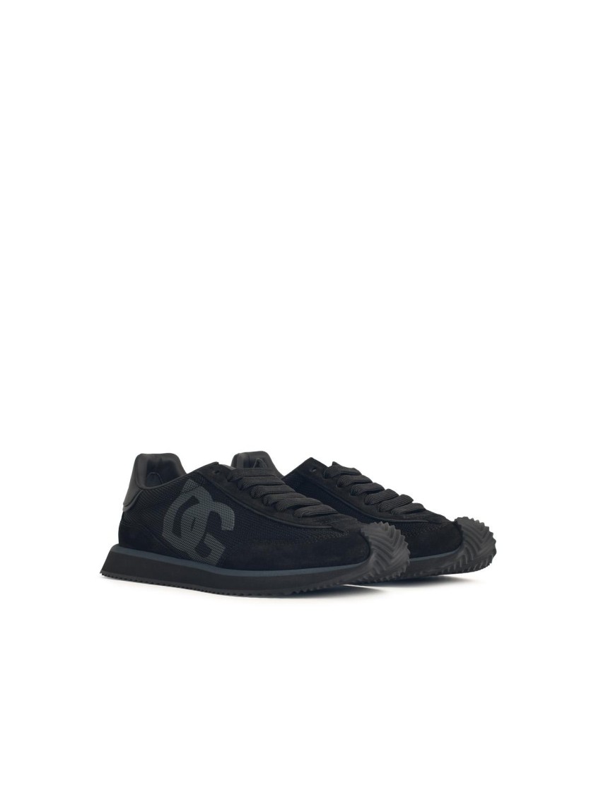 Dolce & Gabbana Low Top Sneakers Featuring Suede Accents In Black