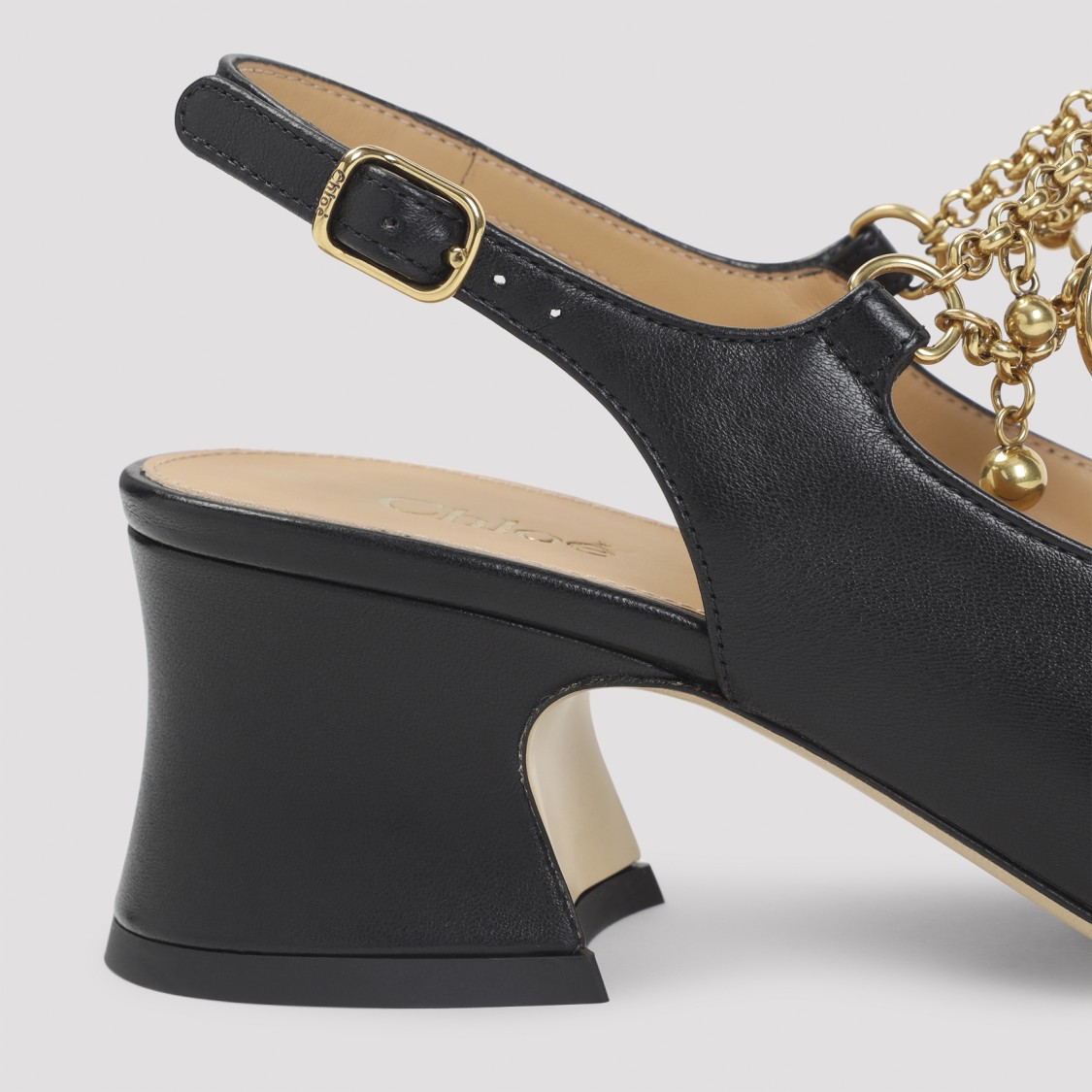 Chloé Pointed Toe Pumps In Black