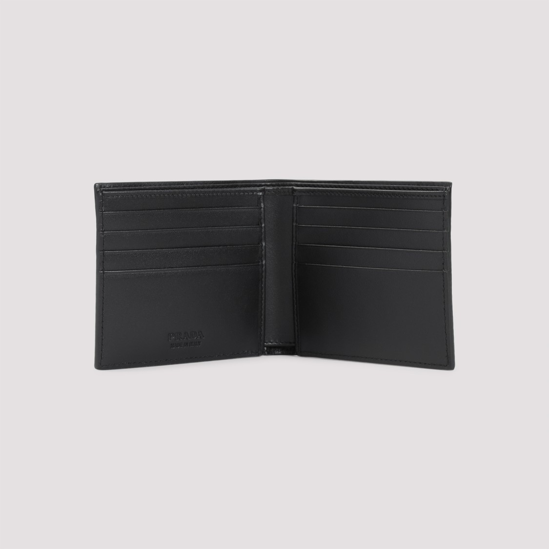 Prada Compact Black Calf Leather Wallet With Logo Emblem In Black