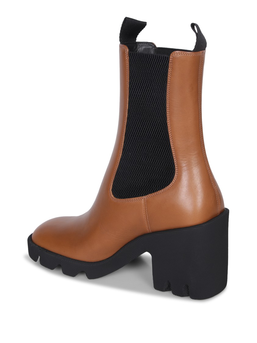 Shop Burberry Brown Leather Boots With Chunky Heel In Black