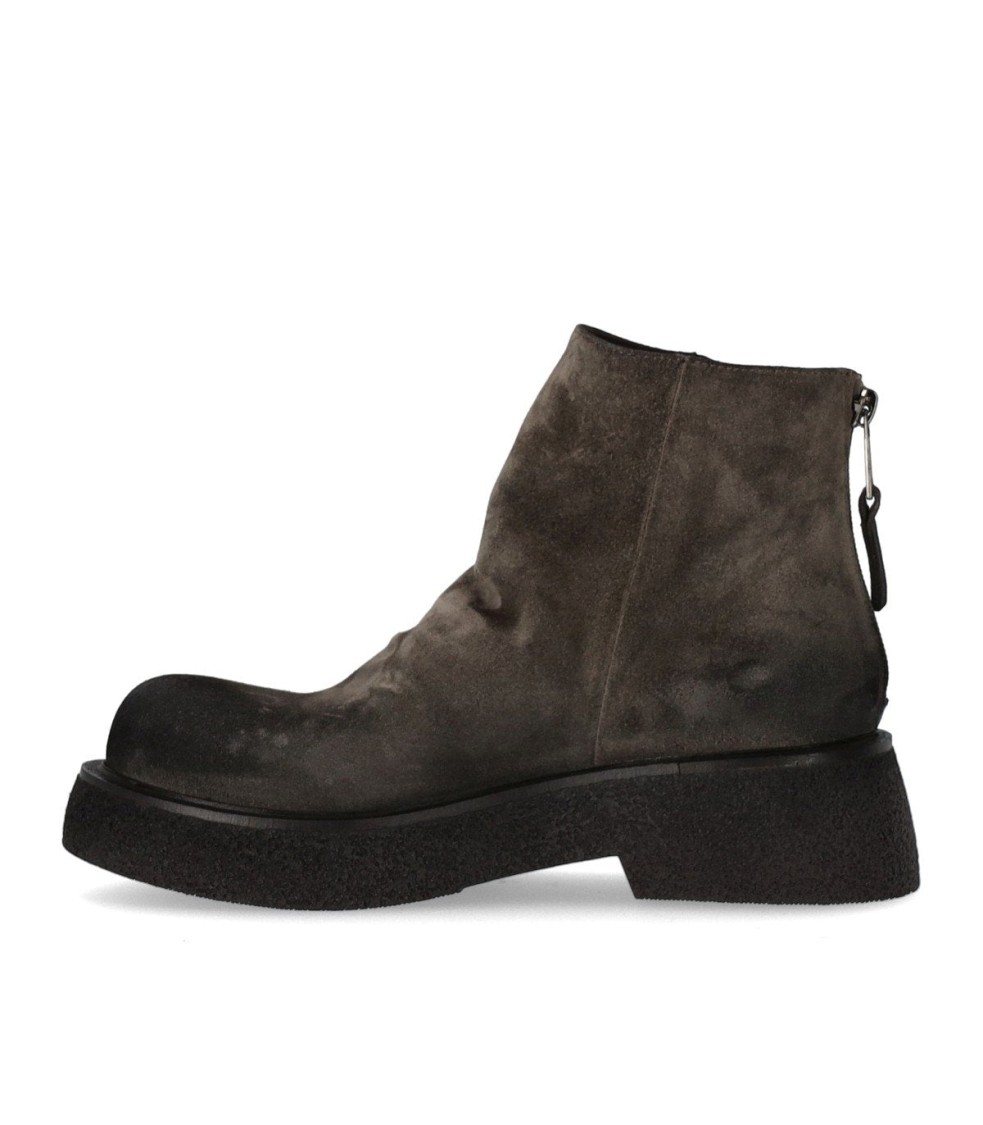 Strategia Sandy Grey Ankle Boot In Gray