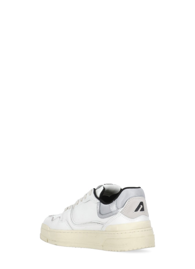 Shop Autry White Leather Clc Low Sneakers
