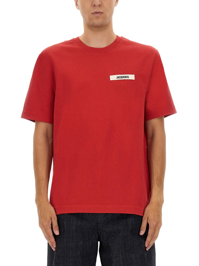Jacquemus Round Neck Short Sleeve T-shirt In Red