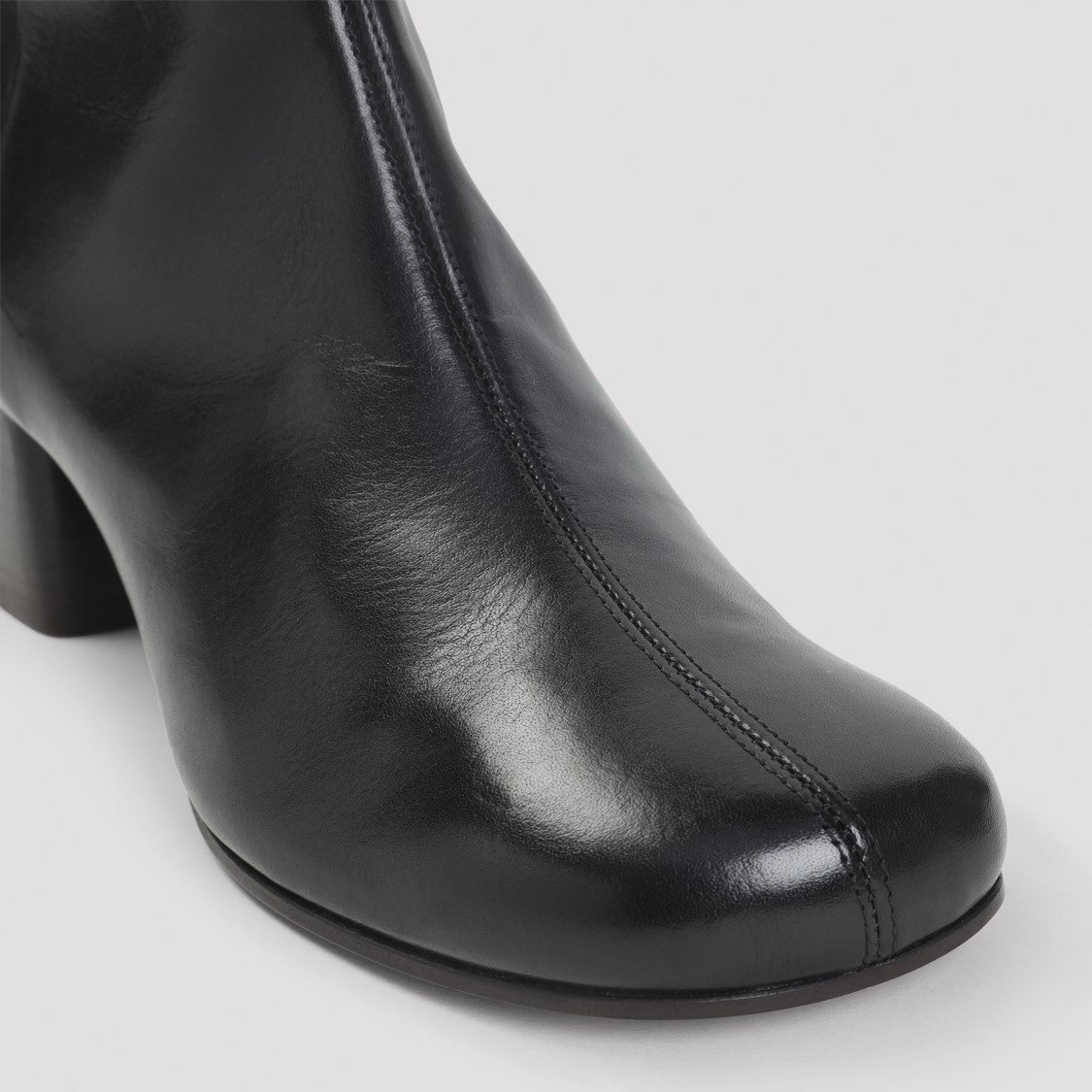 Lemaire Ankle Boots With Polished Calf Leather In Black