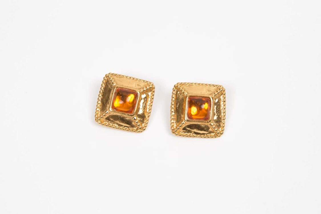 Saint Laurent Gold-tone Square Clip-on Earrings In Gold