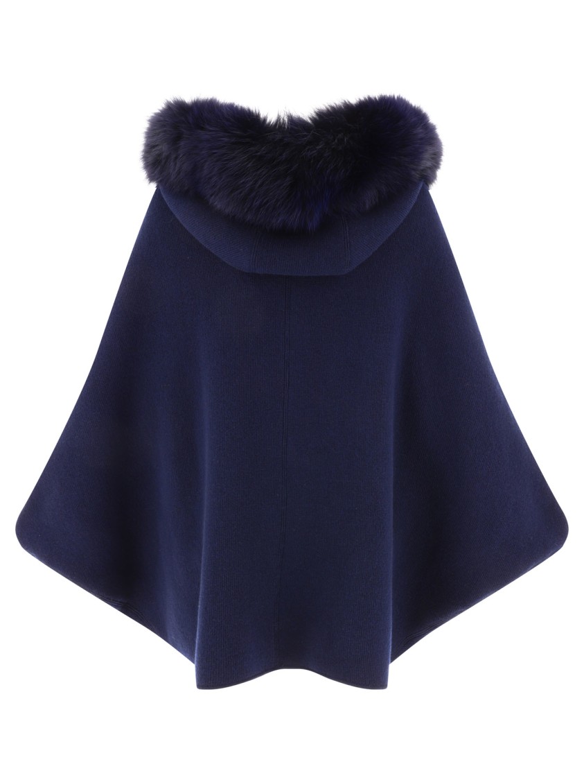 ポンチョ・ケープ GIOVI FW23 Wool and cashmere cape (P2325VO/8BURRO) Giovi Wool And Cashmere Cape in Blue | THE LIST