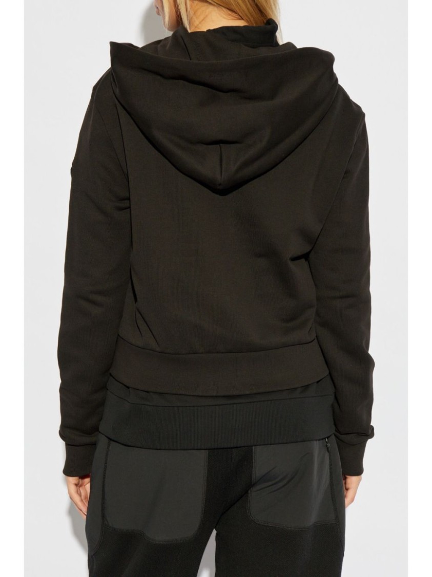 Moncler Cropped Black Sweatshirt With Padded And Smooth Fabric Design In Black
