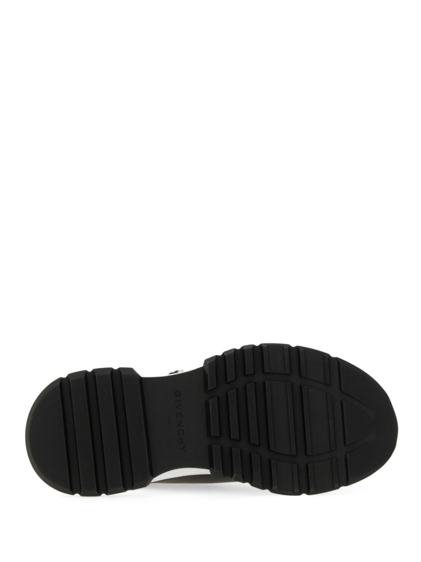 Givenchy Spectre Runner Leather Sneakers With 4g Side Zip Detail