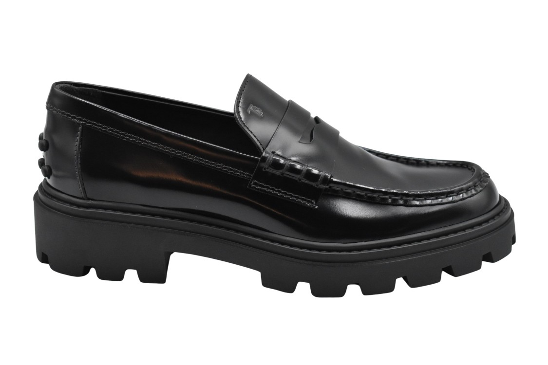 Shop Tod's Black Classic Flats