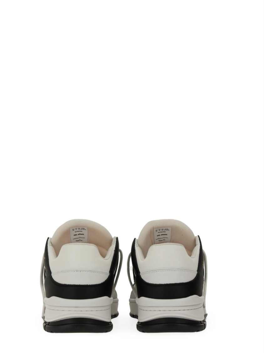 Axel Arigato Area Lo Leather Low-top Sneakers In Black