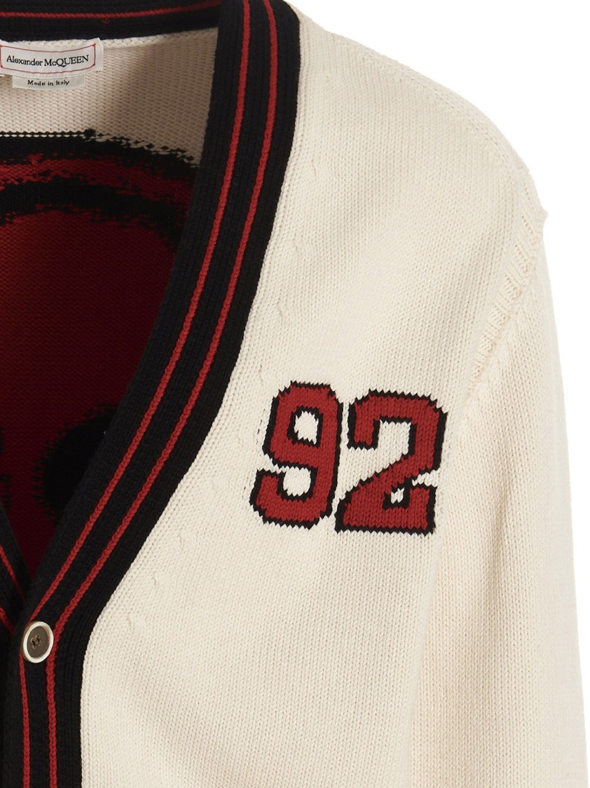 Alexander Mcqueen Skull Intarsia Bitton In White