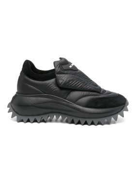 スニーカー Vic Matie Black Wedge Sole Sneakers With Textured Upper Vic Matié Black Wedge Sole With Textured Upper | THE LIST