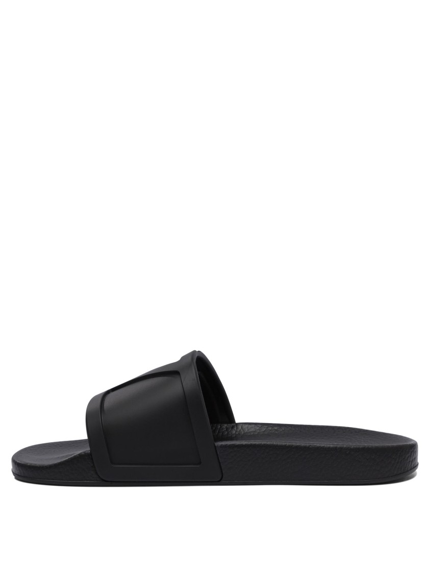 Valentino Pool Slide Coolside Slippers In Black